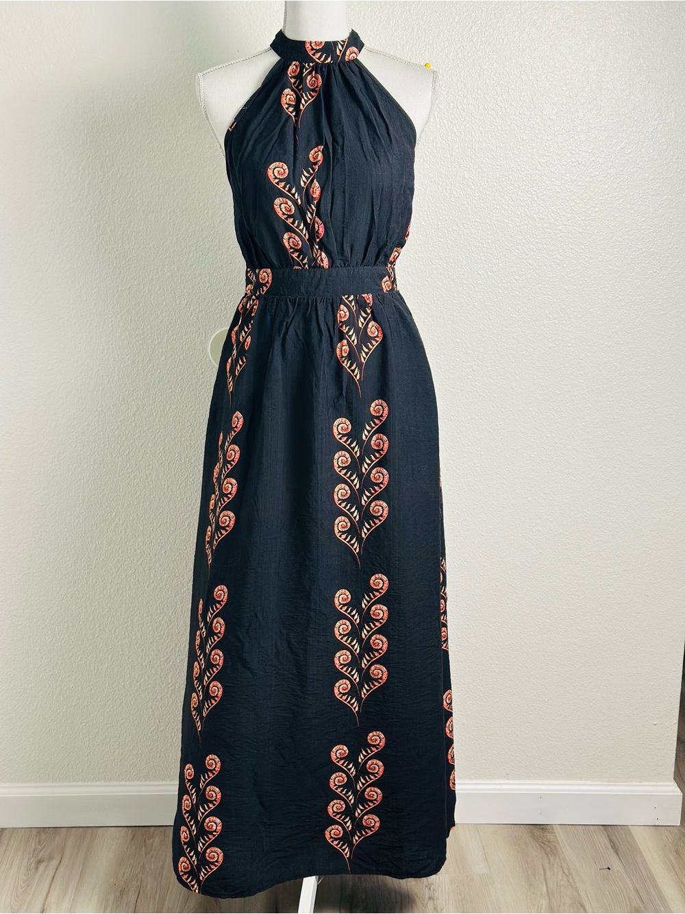 Pulelehua Halter Maxi Dress Size Small